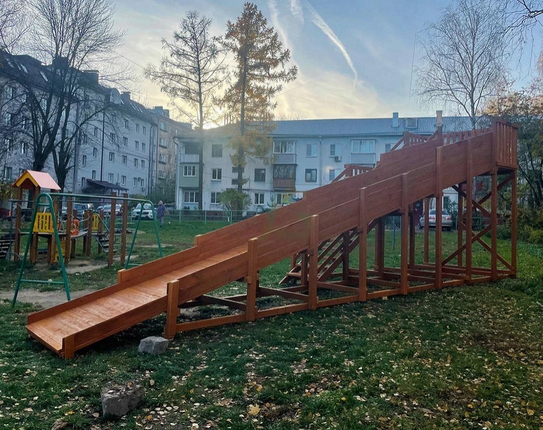 Зимняя горка Snow Fox (скат 10 м) с окраской - вид 4